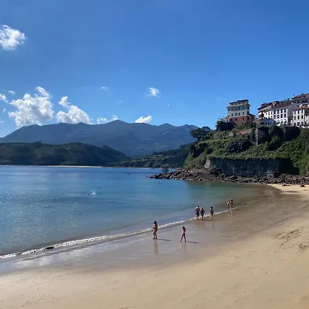 Ideal En Lastres Apartamento