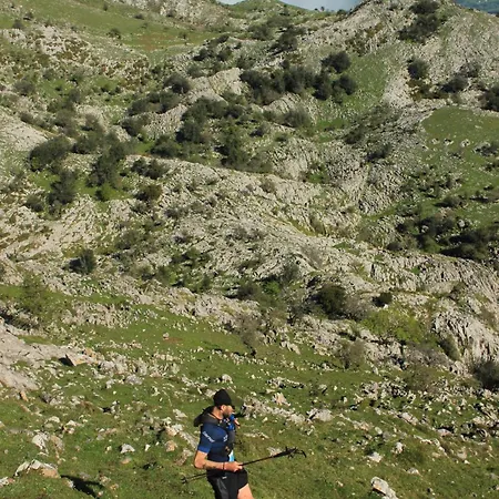 Ideal En Lastres * كولونغا